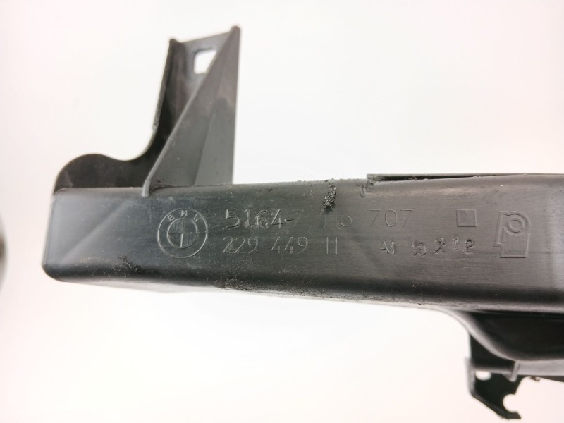 Recambio de soporte faro izquierdo para bmw 3 (e90) 320 d referencia OEM IAM 22944911  