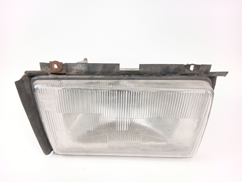 Recambio de faro derecho para seat 131 (131a) 2.4 diesel referencia OEM IAM   
