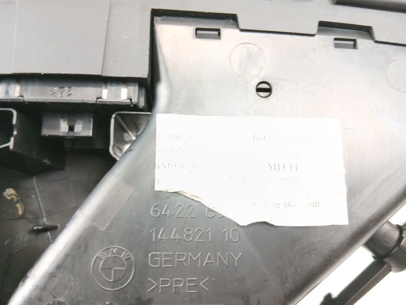 Recambio de rejilla del aire delantera central para bmw 3 (e90) 320 d referencia OEM IAM 14482110  