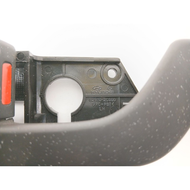 Recambio de maneta interior delantera izquierda para hyundai coupe ii (gk) 1.6 16v referencia OEM IAM 826102C000  