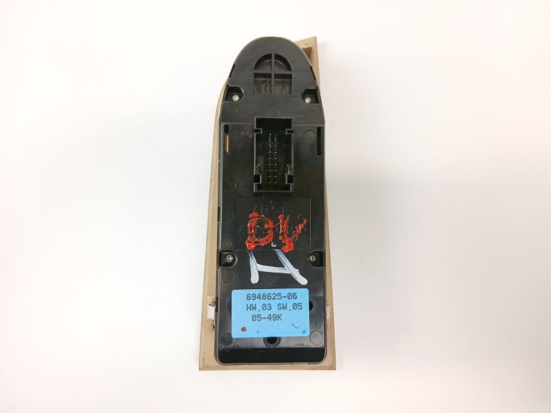 Recambio de mando elevalunas delantero izquierdo para bmw 3 (e90) 320 d referencia OEM IAM 6948625  