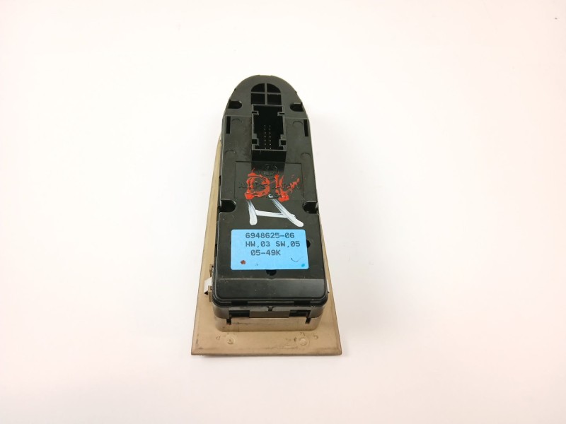 Recambio de mando elevalunas delantero izquierdo para bmw 3 (e90) 320 d referencia OEM IAM 6948625  