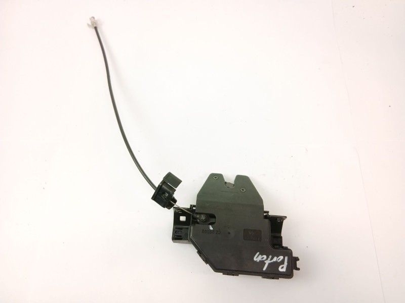 Recambio de cerradura maletero / porton para bmw 3 (e90) 320 d referencia OEM IAM 8196401  