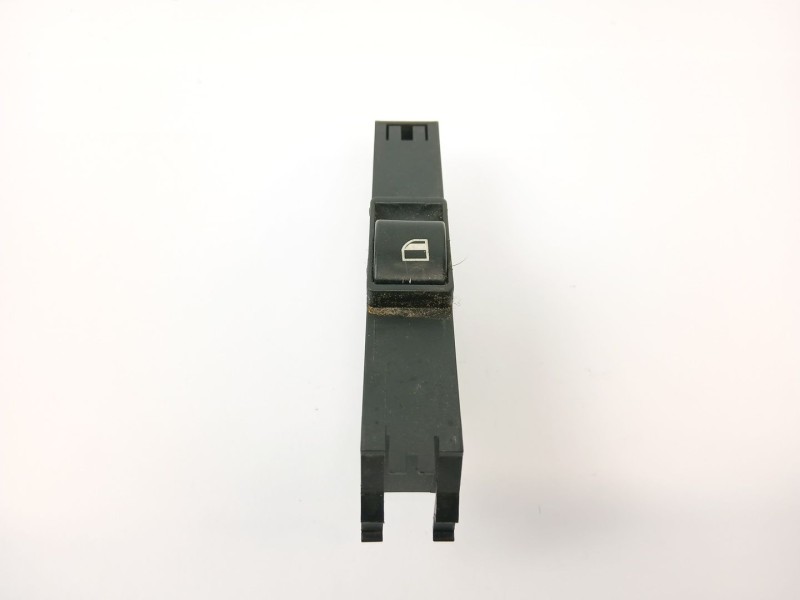 Recambio de mando elevalunas delantero izquierdo para bmw 3 compact (e46) 320 td referencia OEM IAM 6902177  