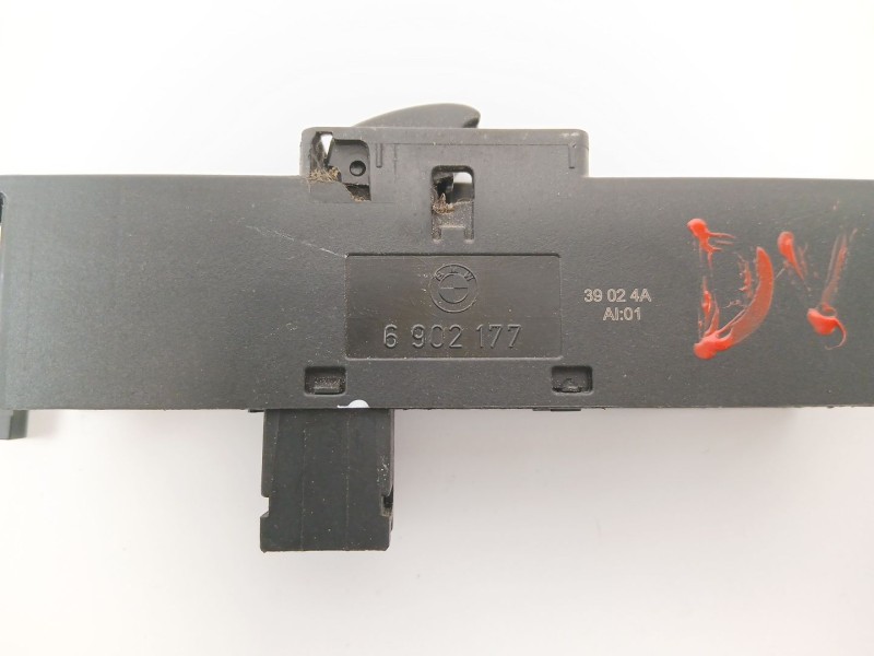 Recambio de mando elevalunas delantero izquierdo para bmw 3 compact (e46) 320 td referencia OEM IAM 6902177  