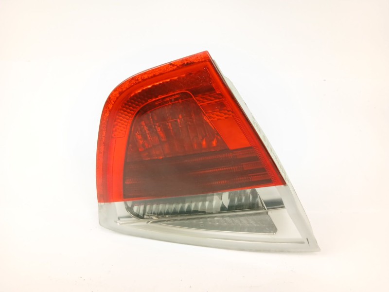 Recambio de piloto trasero izquierdo interior para bmw 3 (e90) 320 d referencia OEM IAM 6937459  