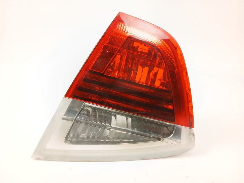 Recambio de piloto trasero derecho interior para bmw 3 (e90) 320 d referencia OEM IAM 6937460  