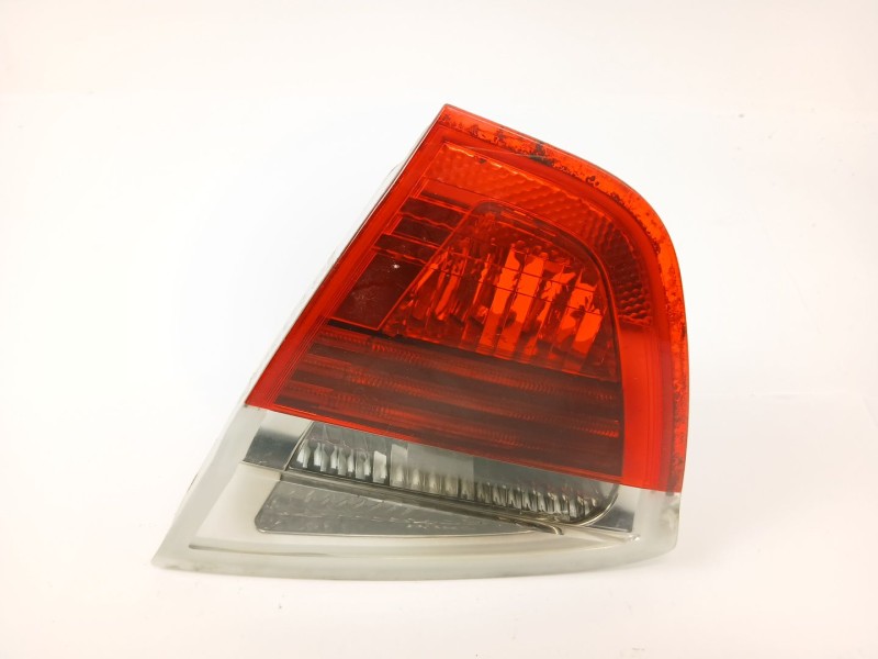 Recambio de piloto trasero derecho interior para bmw 3 (e90) 320 d referencia OEM IAM 6937460  