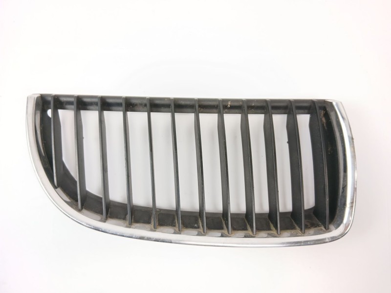 Recambio de rejilla paragolpes derecha para bmw 3 (e90) 320 d referencia OEM IAM 7120008  