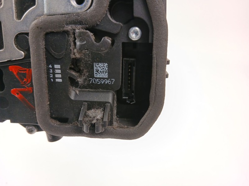 Recambio de cerradura puerta delantera izquierda para bmw 3 (e90) 320 d referencia OEM IAM 7059967  