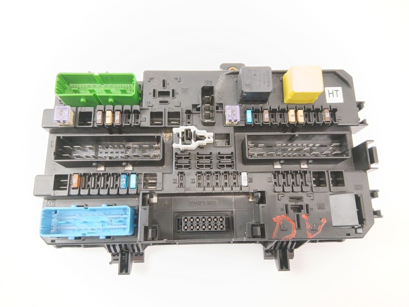 Recambio de caja reles / fusibles para opel astra h gtc (a04) 1.9 cdti (l08) referencia OEM IAM 13222173  