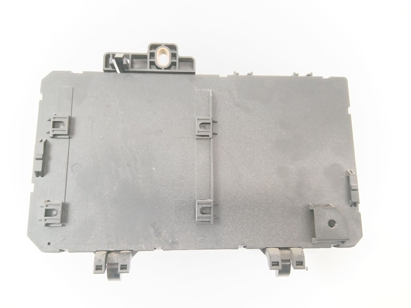 Recambio de caja reles / fusibles para opel astra h gtc (a04) 1.9 cdti (l08) referencia OEM IAM 13222173  