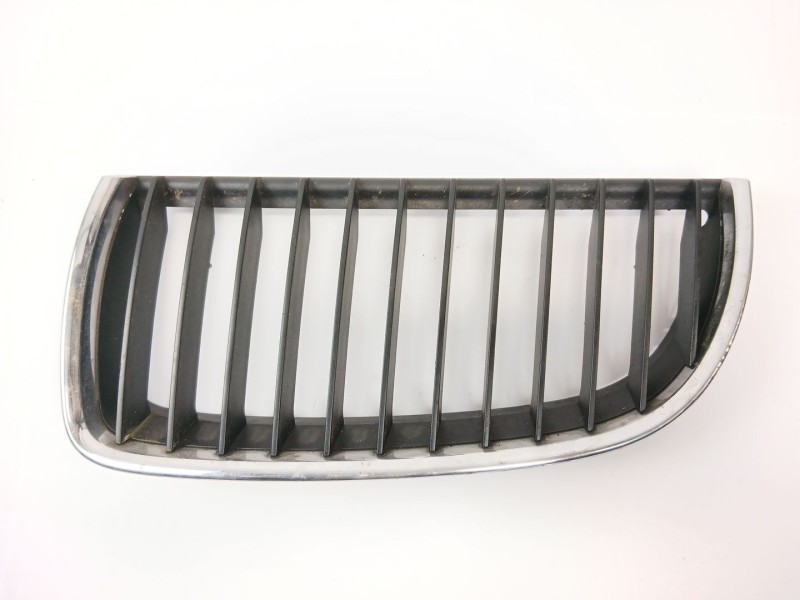 Recambio de rejilla paragolpes izquierda para bmw 3 (e90) 320 d referencia OEM IAM 7120007  