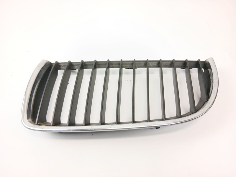 Recambio de rejilla paragolpes izquierda para bmw 3 (e90) 320 d referencia OEM IAM 7120007  