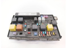 Recambio de caja reles / fusibles para opel astra h gtc (a04) 1.9 cdti (l08) referencia OEM IAM 13206754   2