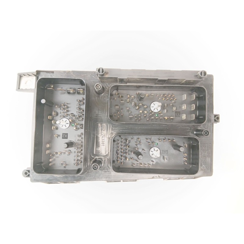 Recambio de caja reles / fusibles para opel astra h gtc (a04) 1.9 cdti (l08) referencia OEM IAM 13206754  