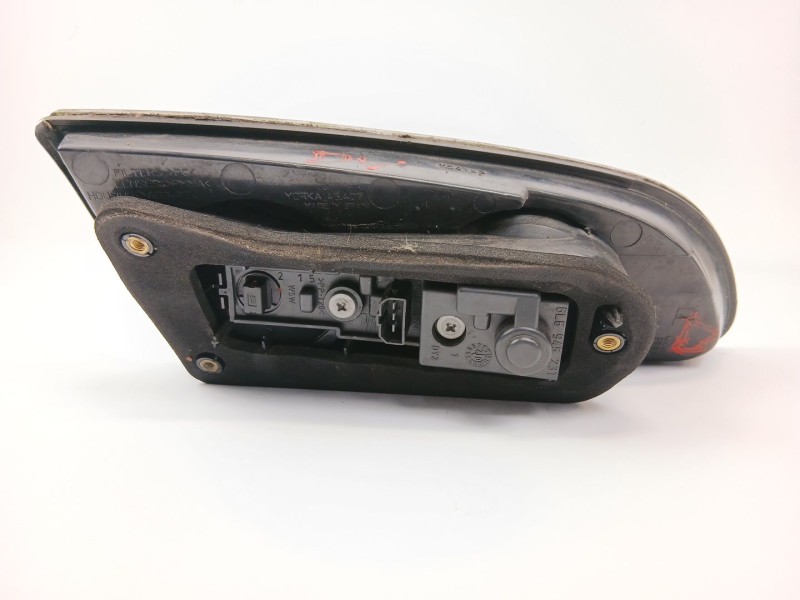 Recambio de piloto trasero derecho interior para seat ibiza iii (6l1) 1.9 tdi referencia OEM IAM 6L6945094  