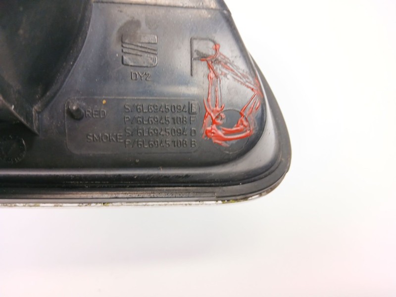 Recambio de piloto trasero derecho interior para seat ibiza iii (6l1) 1.9 tdi referencia OEM IAM 6L6945094  