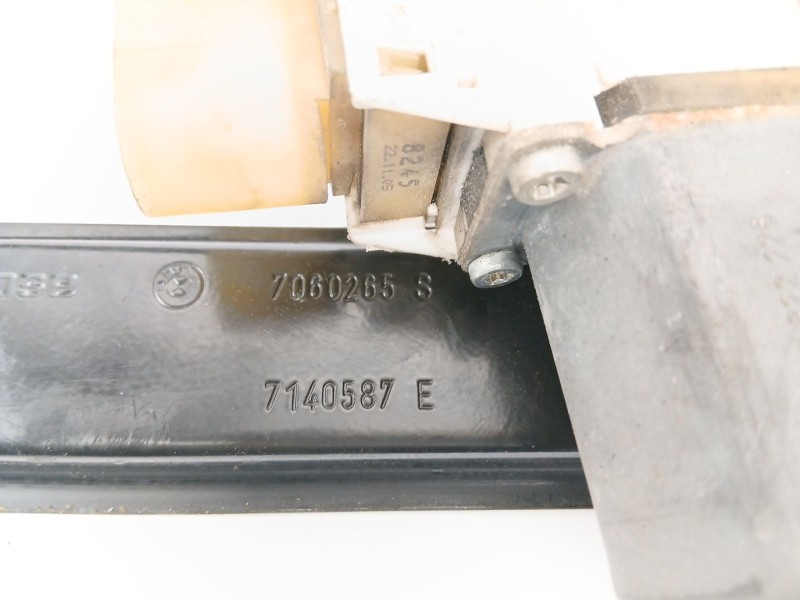 Recambio de elevalunas delantero izquierdo para bmw 3 (e90) 320 d referencia OEM IAM 7060265  
