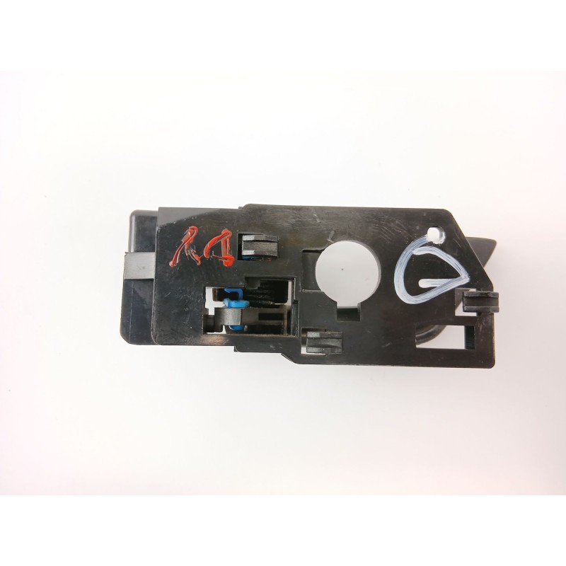 Recambio de maneta interior delantera derecha para hyundai coupe ii (gk) 1.6 16v referencia OEM IAM 826202C000  
