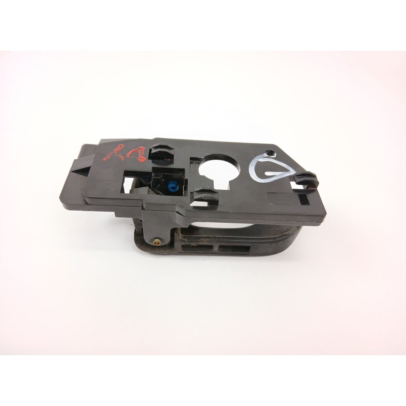 Recambio de maneta interior delantera derecha para hyundai coupe ii (gk) 1.6 16v referencia OEM IAM 826202C000  