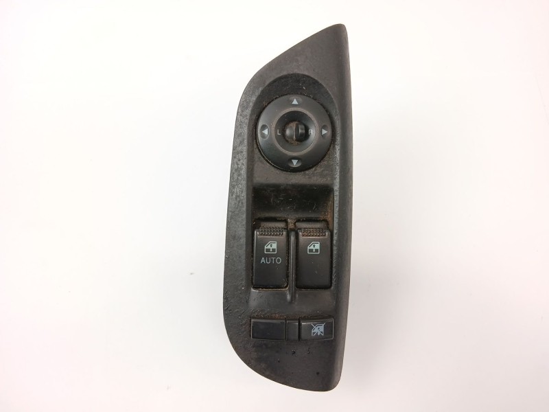 Recambio de mando elevalunas delantero izquierdo para hyundai coupe ii (gk) 1.6 16v referencia OEM IAM 935702C500  