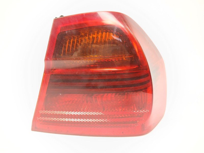 Recambio de piloto trasero derecho para bmw 3 (e90) 320 d referencia OEM IAM 6937458  