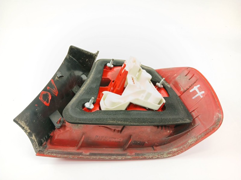 Recambio de piloto trasero izquierdo para bmw 3 (e90) 320 d referencia OEM IAM 6937457  