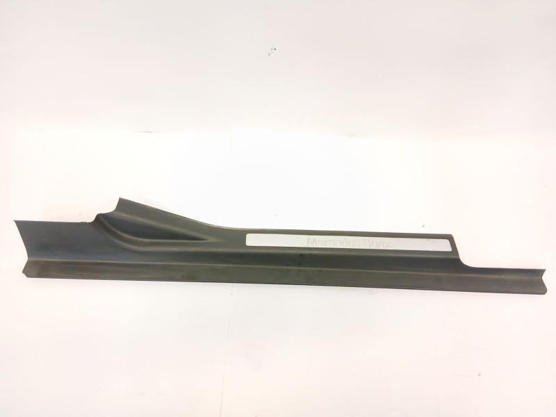 Recambio de moldura para mercedes-benz clase c (w203) c 220 cdi (203.006) referencia OEM IAM 2036800835  