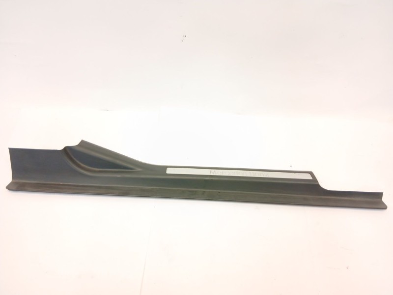 Recambio de moldura para mercedes-benz clase c (w203) c 220 cdi (203.006) referencia OEM IAM 2036800835  