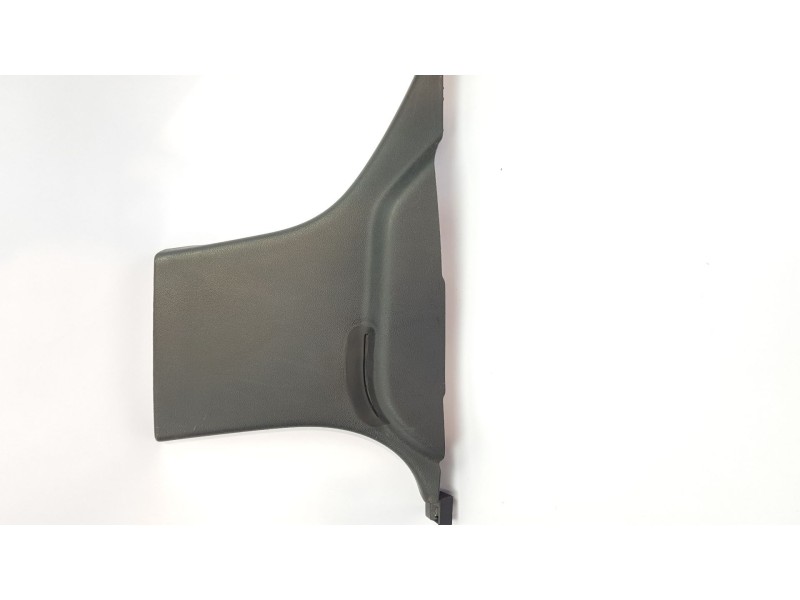 Recambio de moldura para peugeot 3008 1.6 hdi fap referencia OEM IAM 9683127577 9016 QF 