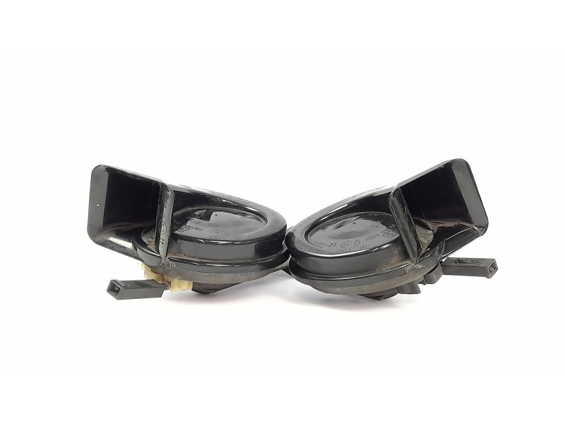Recambio de claxon para nissan primera berlina (p12) hatchback 1.9 dci referencia OEM IAM E9703881157  