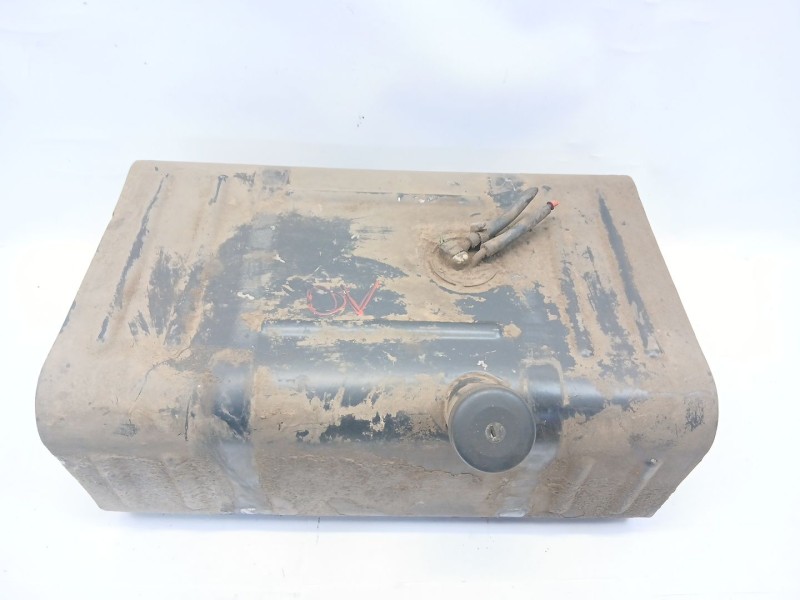 Recambio de deposito combustible para nissan trade caja/chasis 2.8 d referencia OEM IAM   