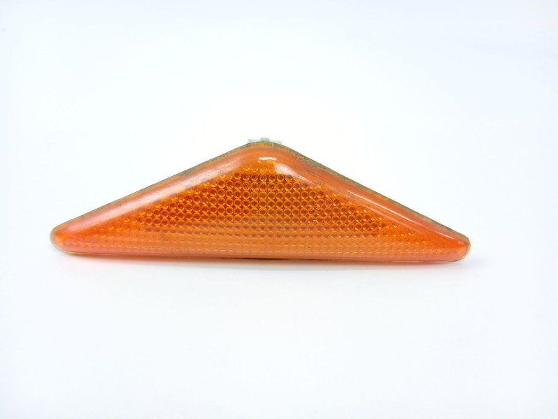 Recambio de piloto lateral izquierdo para ford focus i (daw, dbw) 1.8 tdci referencia OEM IAM   