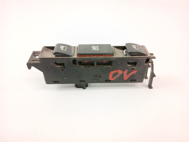 Recambio de mando elevalunas delantero izquierdo para bmw 3 (e46) 320 i referencia OEM IAM 61318381518  