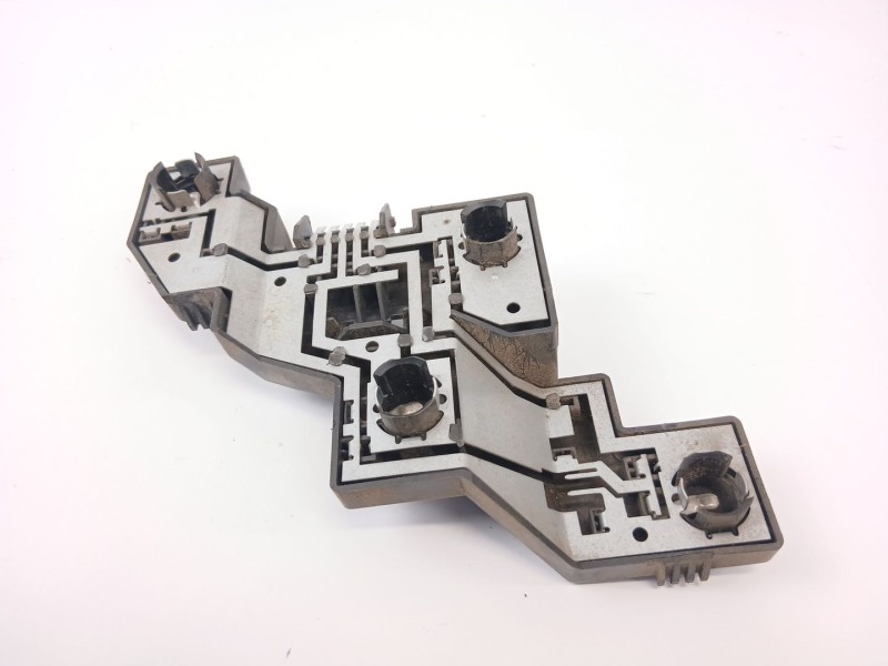 Recambio de portalamparas para ford ka (rb_) 1.3 i referencia OEM IAM 97KG13N004BA  