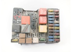 Recambio de caja reles / fusibles para ford sierra ii (gbg, gb4) 2.0 i referencia OEM IAM 90BG14A073AA  