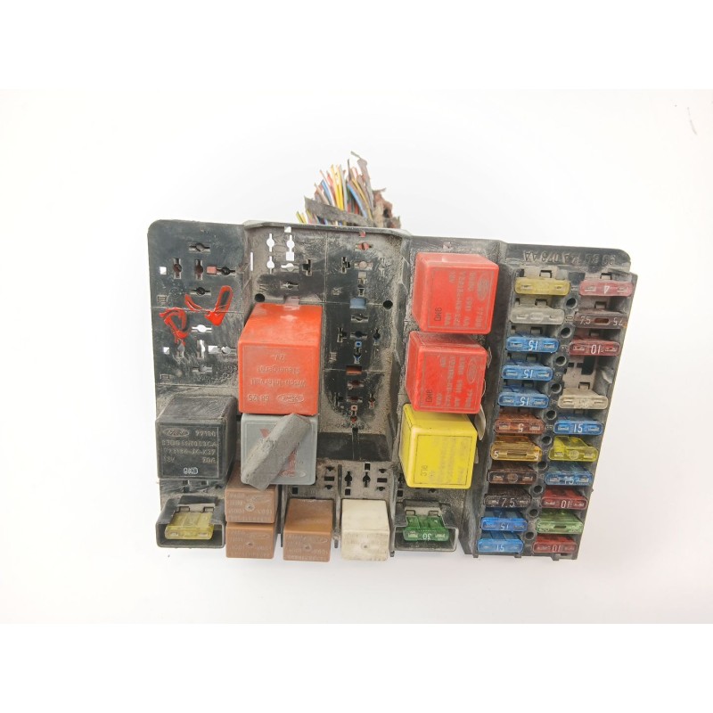 Recambio de caja reles / fusibles para ford sierra ii (gbg, gb4) 2.0 i referencia OEM IAM 90BG14A073AA  