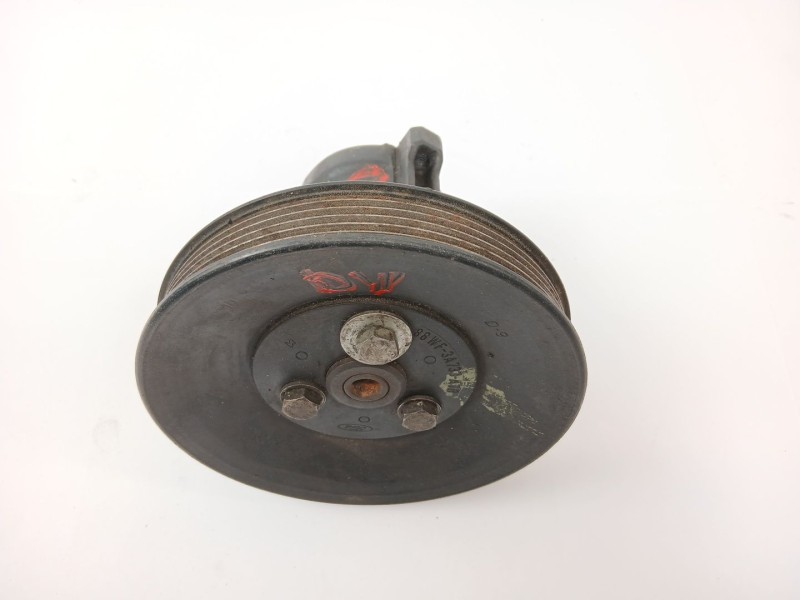 Recambio de bomba direccion para ford sierra ii (gbg, gb4) 2.0 i referencia OEM IAM 88WF3A733  