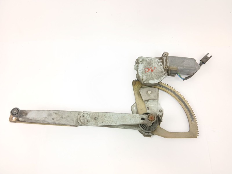 Recambio de elevalunas delantero derecho para ford sierra ii (gbg, gb4) 2.0 i referencia OEM IAM 680546755  