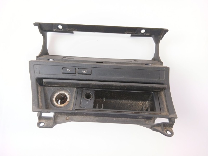 Recambio de cenicero para bmw 3 (e46) 320 i referencia OEM IAM 310220000  
