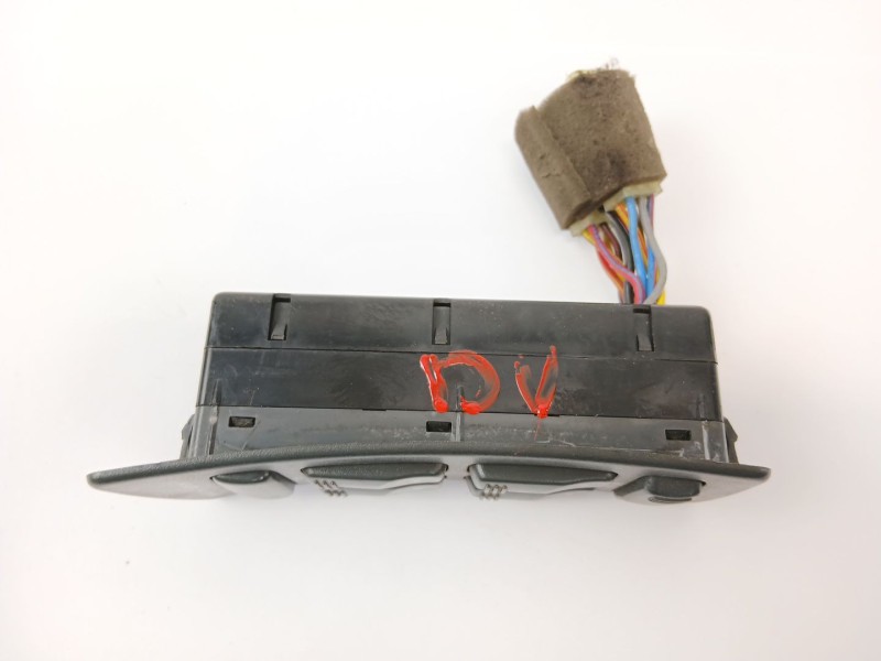 Recambio de mando elevalunas delantero izquierdo para daewoo aranos 2.0 referencia OEM IAM 96114374  