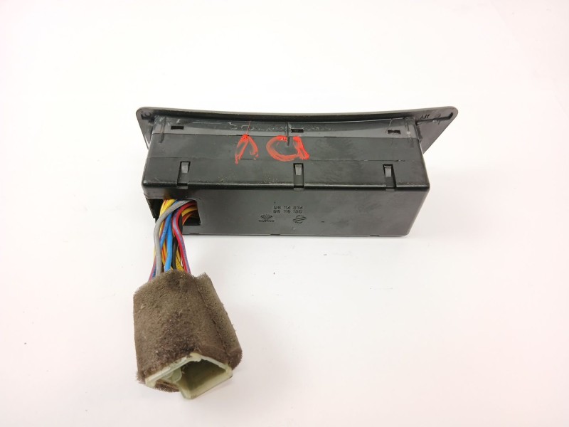 Recambio de mando elevalunas delantero izquierdo para daewoo aranos 2.0 referencia OEM IAM 96114374  