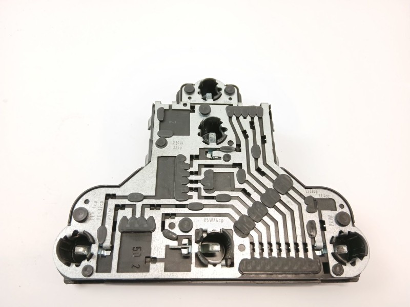 Recambio de portalamparas para volkswagen golf iii cabriolet (1e7) 2.0 referencia OEM IAM 1H6945257  