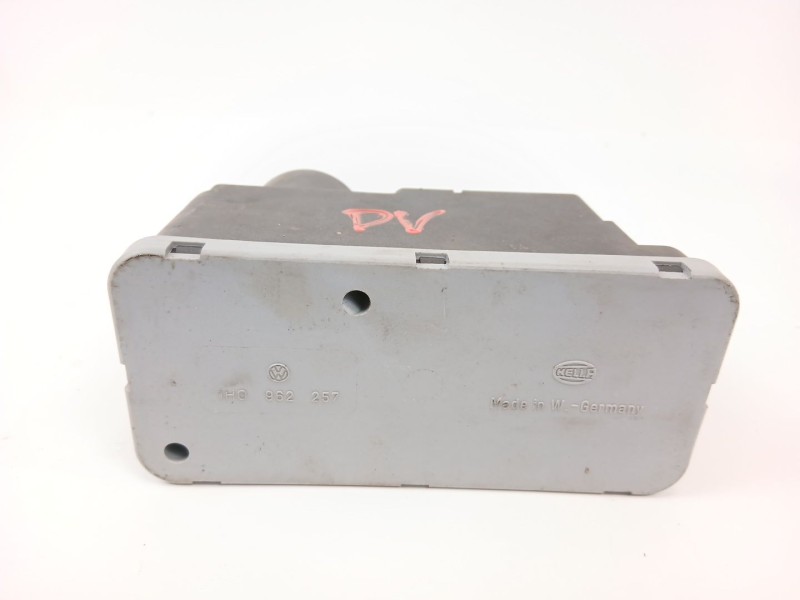 Recambio de bomba cierre centralizado para volkswagen golf iii cabriolet (1e7) 2.0 referencia OEM IAM 1H0962257  