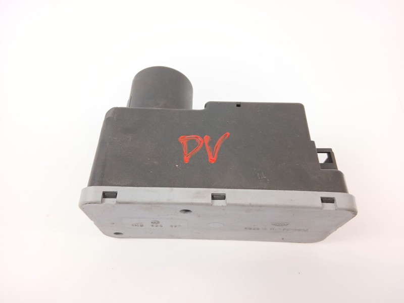 Recambio de bomba cierre centralizado para volkswagen golf iii cabriolet (1e7) 2.0 referencia OEM IAM 1H0962257  
