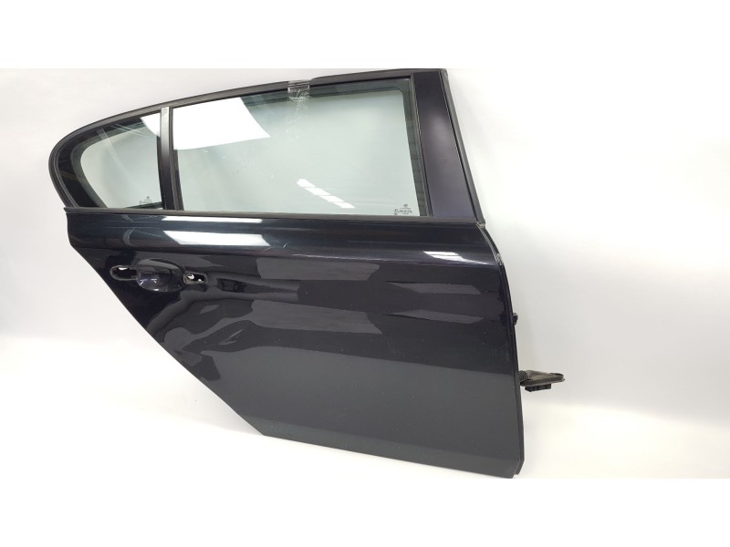 Recambio de puerta trasera derecha para bmw serie 1 berlina (e81/e87) 120d referencia OEM IAM 41527191018  