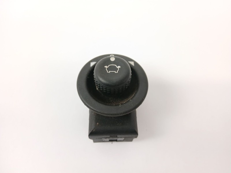 Recambio de mando retrovisor para ford focus i (daw, dbw) 1.8 tdci referencia OEM IAM 93BC17B676  