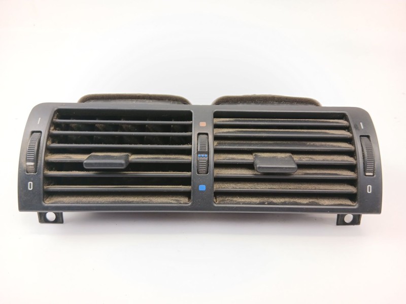 Recambio de rejilla del aire delantera central para bmw 3 (e46) 320 i referencia OEM IAM 8391179  