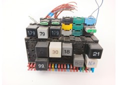 Recambio de caja reles / fusibles para volkswagen golf iii cabriolet (1e7) 2.0 referencia OEM IAM 357937039   2